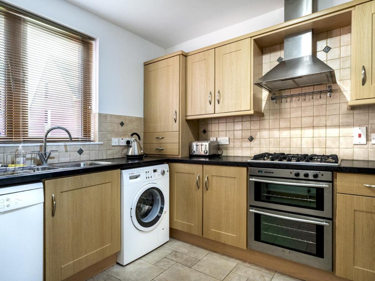 Pass The Keys Lovely 4Br Home W Garden 7 Min From City Centre Belfast Extérieur photo