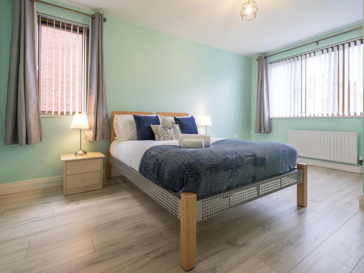 Pass The Keys Lovely 4Br Home W Garden 7 Min From City Centre Belfast Extérieur photo